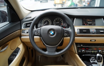 BMW 5 Series 528i GT 2015!
