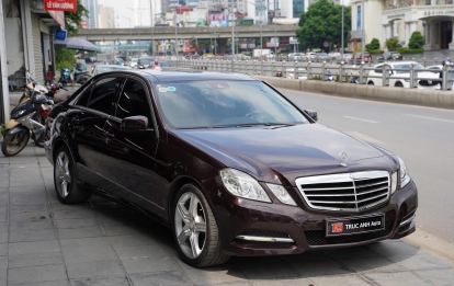 Mercedes Benz E class E300 2012!