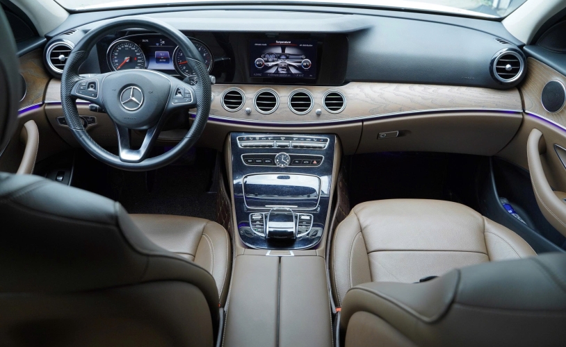 Mercedes Benz E class E200 2016 Mới Chạy 3v km