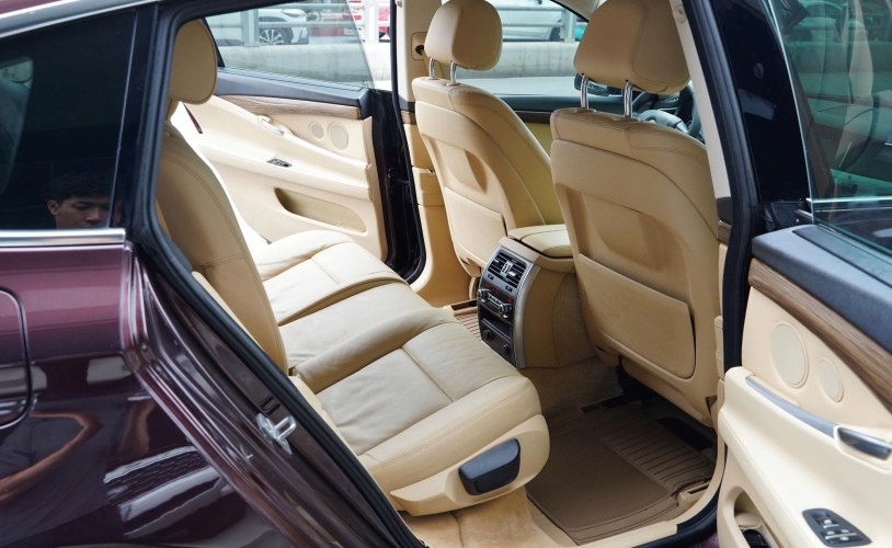 BMW 5 Series 528i GT 2015!