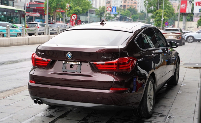 BMW 5 Series 528i GT 2015!