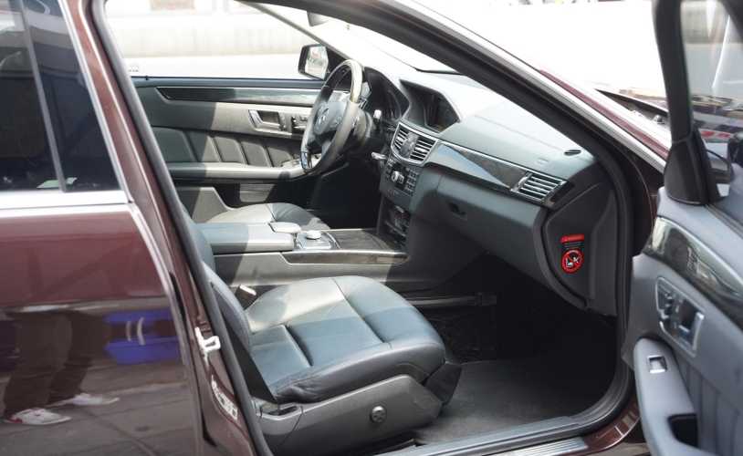 Mercedes Benz E class E300 2012!