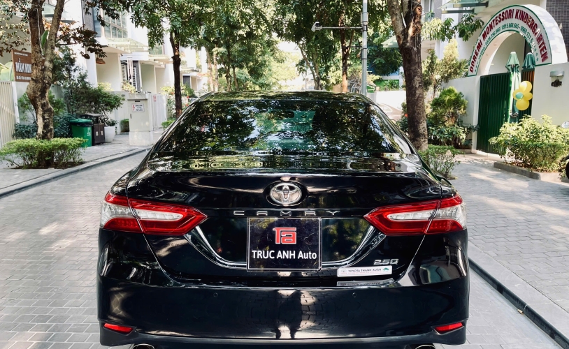 Toyota Camry 2.5Q 2019