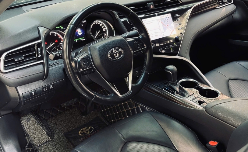 Toyota Camry 2.5Q 2019