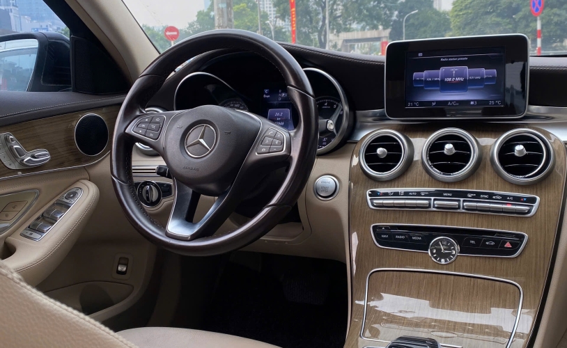 Mercedes Benz C class C250 Exclusive 2015 