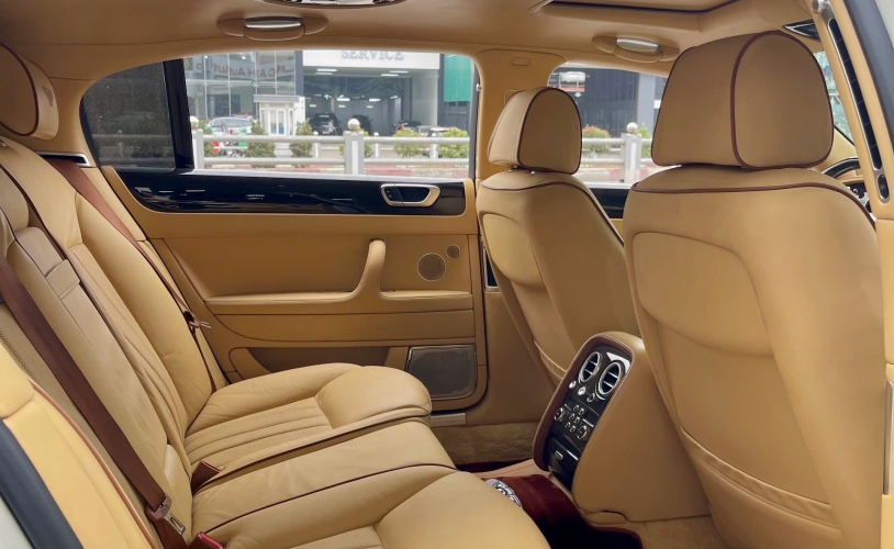 Bentley Flying Spur Speed 2011