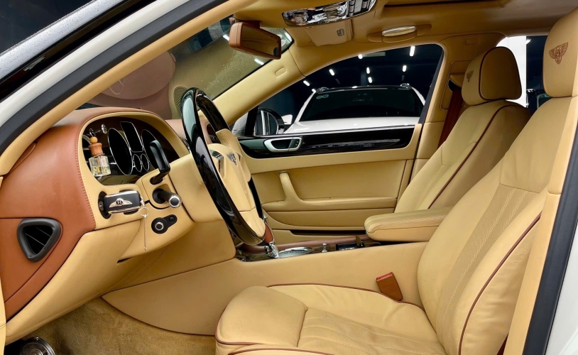 Bentley Flying Spur Speed 2011